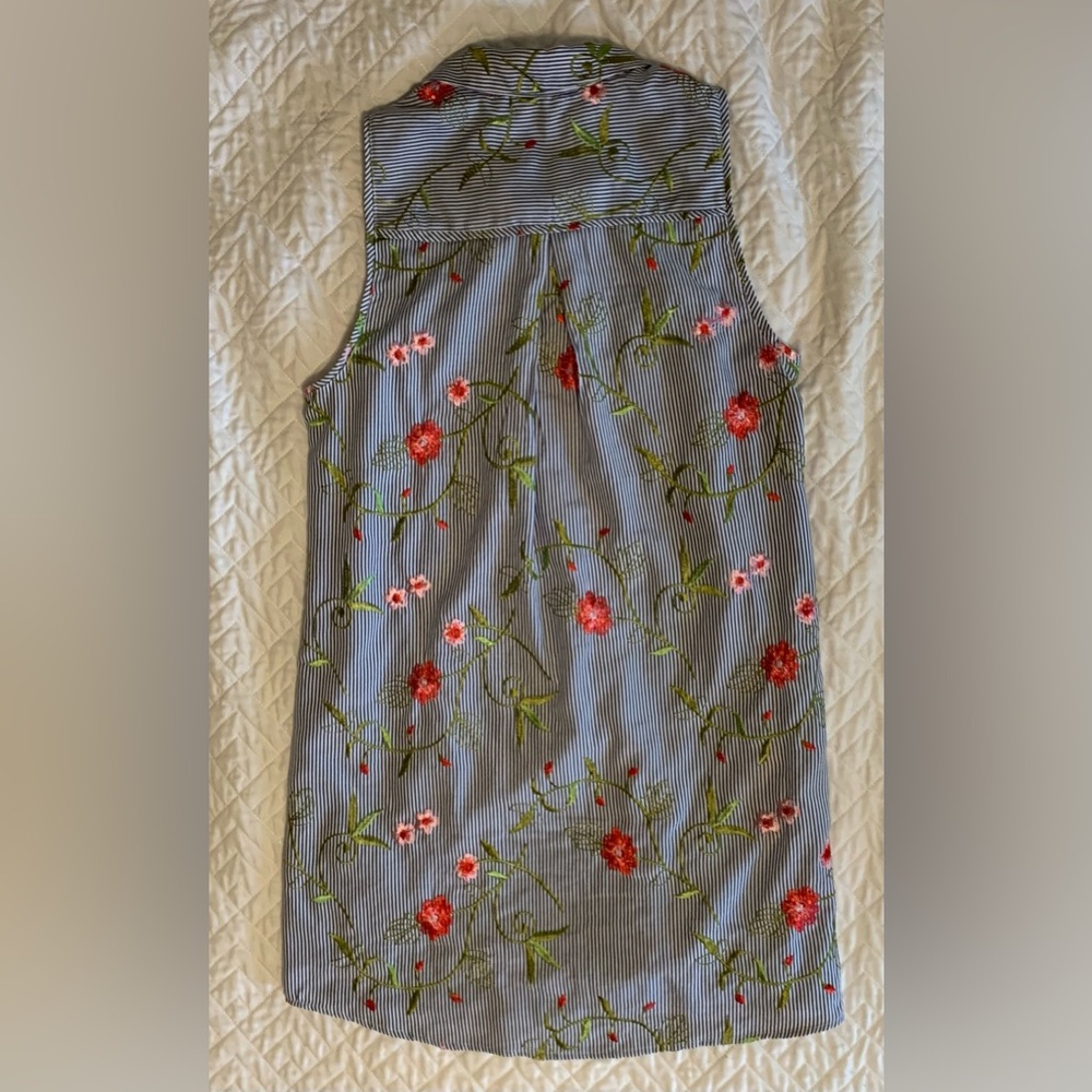 BCBGeneration Embroidered Shirt Dress - Picture 4 of 15
